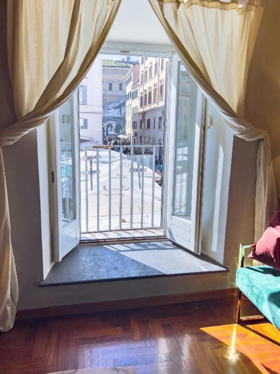 Apartment View On Campo De Fiori Irex Rome