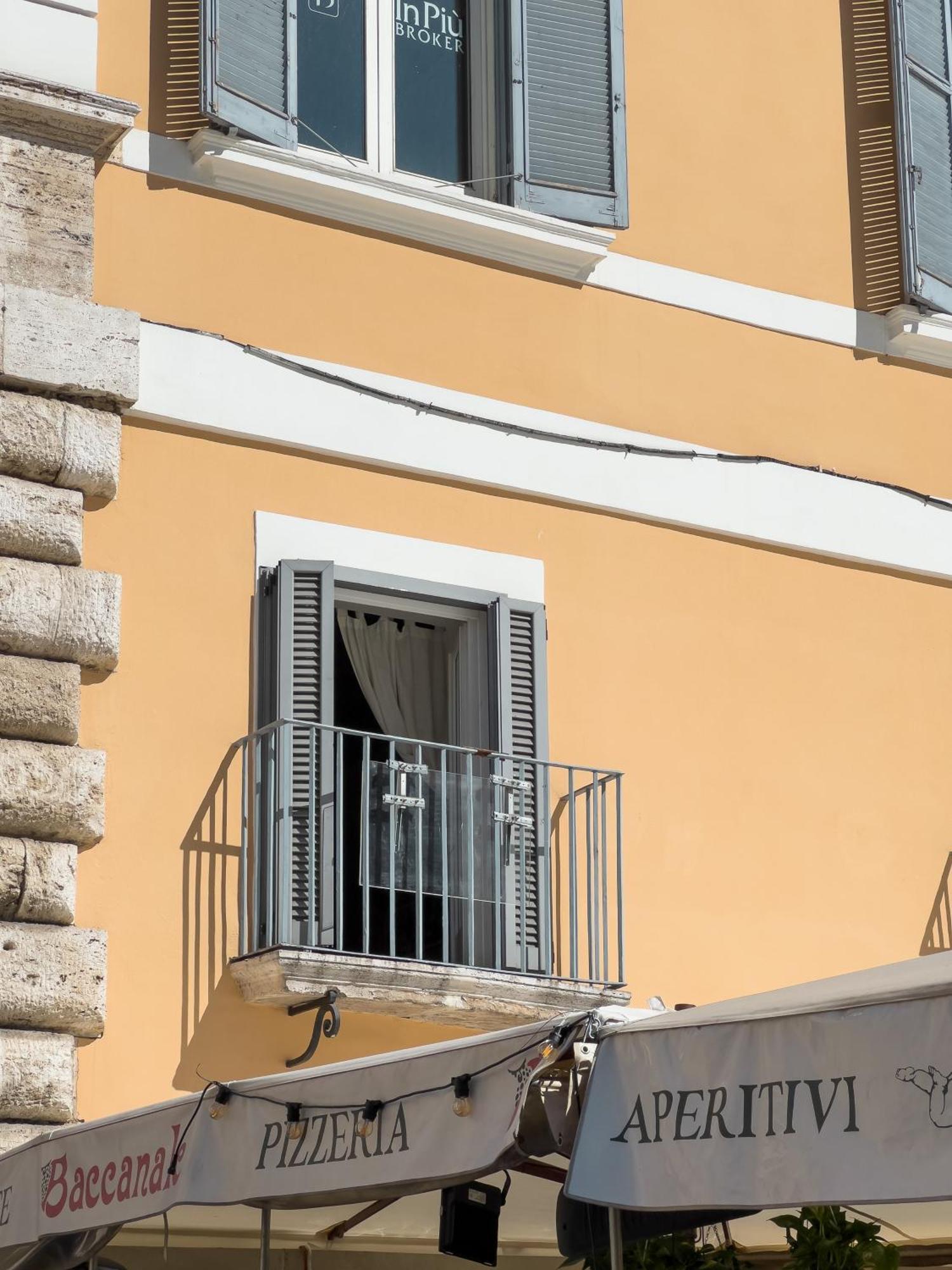 View On Campo De Fiori Irex * Rome